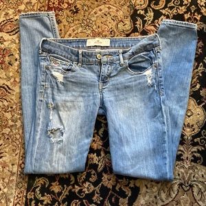 Hollister jeans size 5reg
